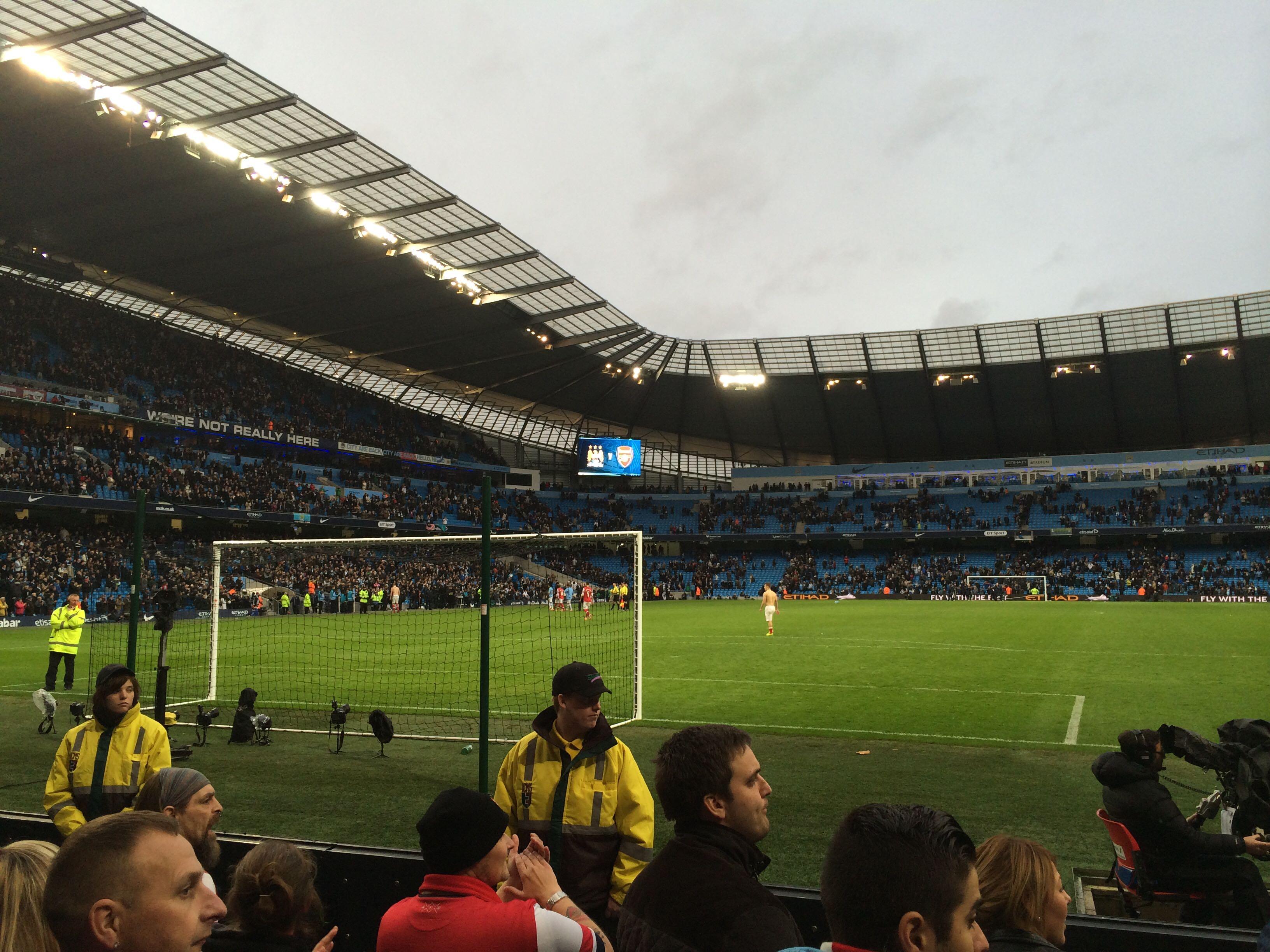 它将竞技与 它将竞技与