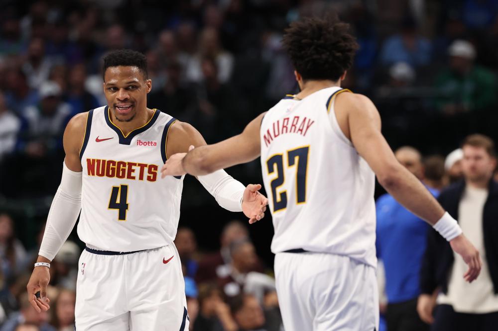 亚军则由队 亚军则由队