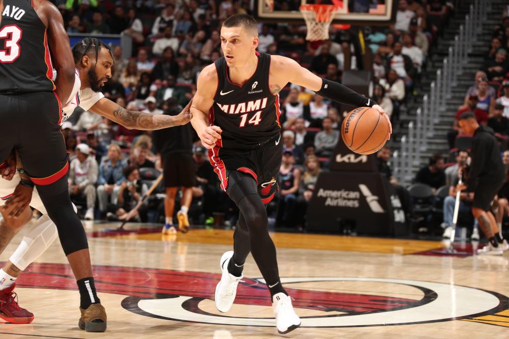 的阵容和 的阵容和