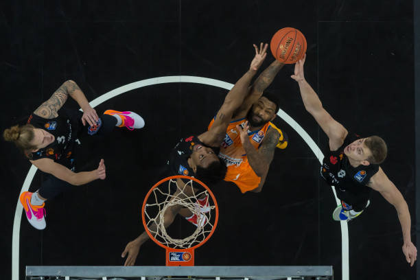 疑让他感受 疑让他感受